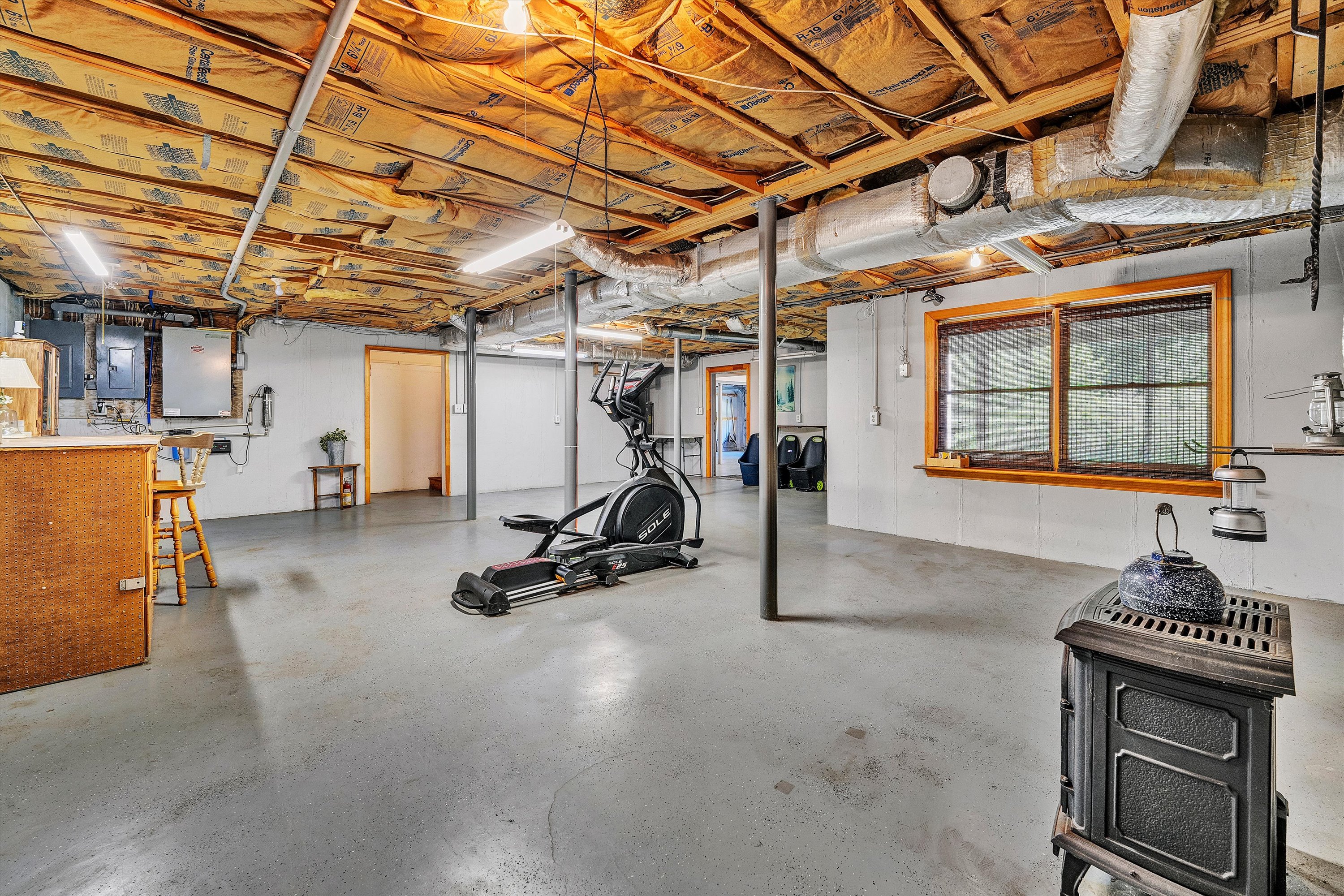 Custom-built and beautifully maintained, this 3-bedroom, 2-bath home o – image 29