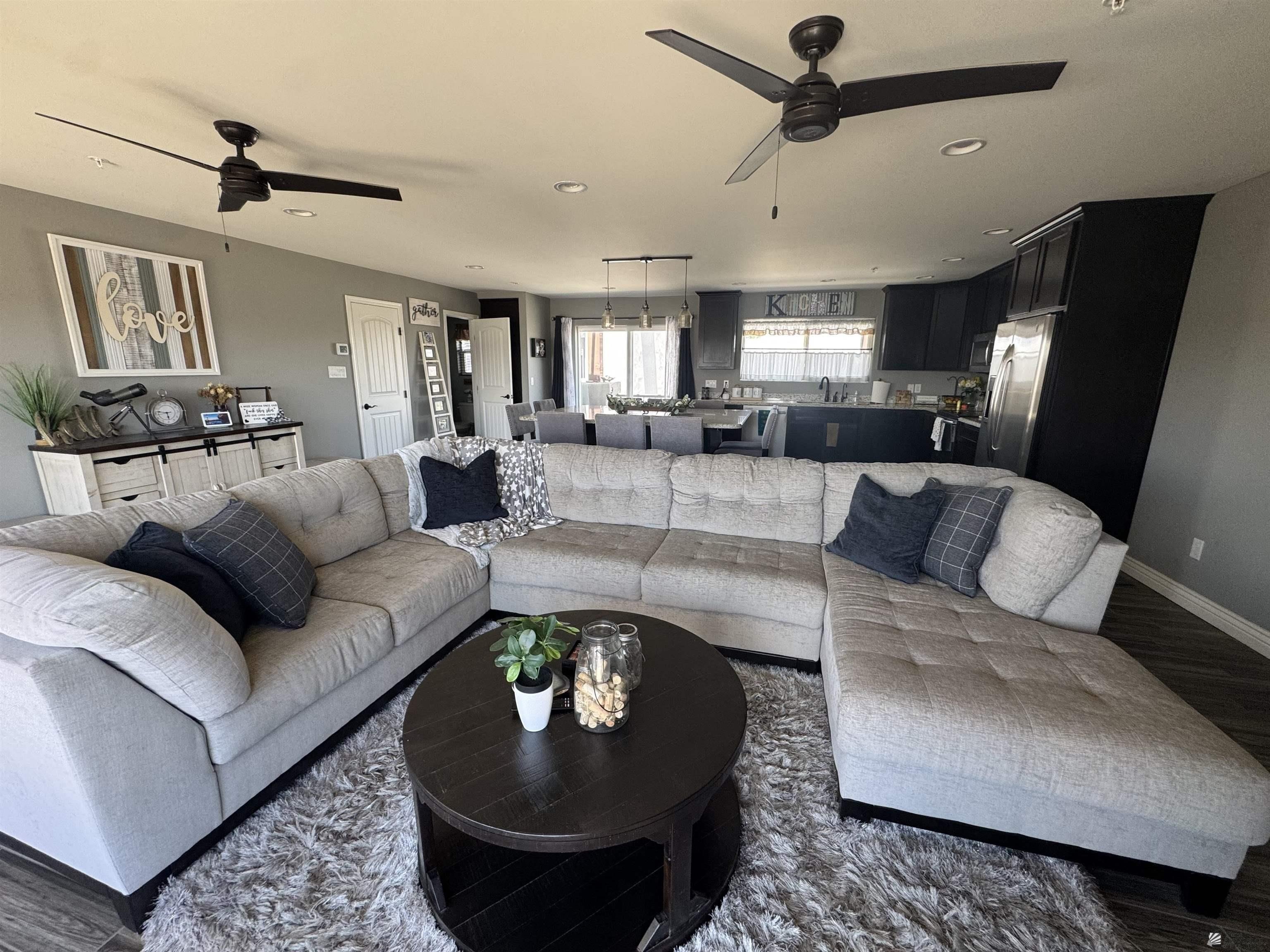 10405 10405 E TULE RD, Yuma, Arizona, 85365, USA, 3 Bedrooms Bedrooms, ,2 BathroomsBathrooms,Residential,For Sale,10405 E TULE RD,20262171