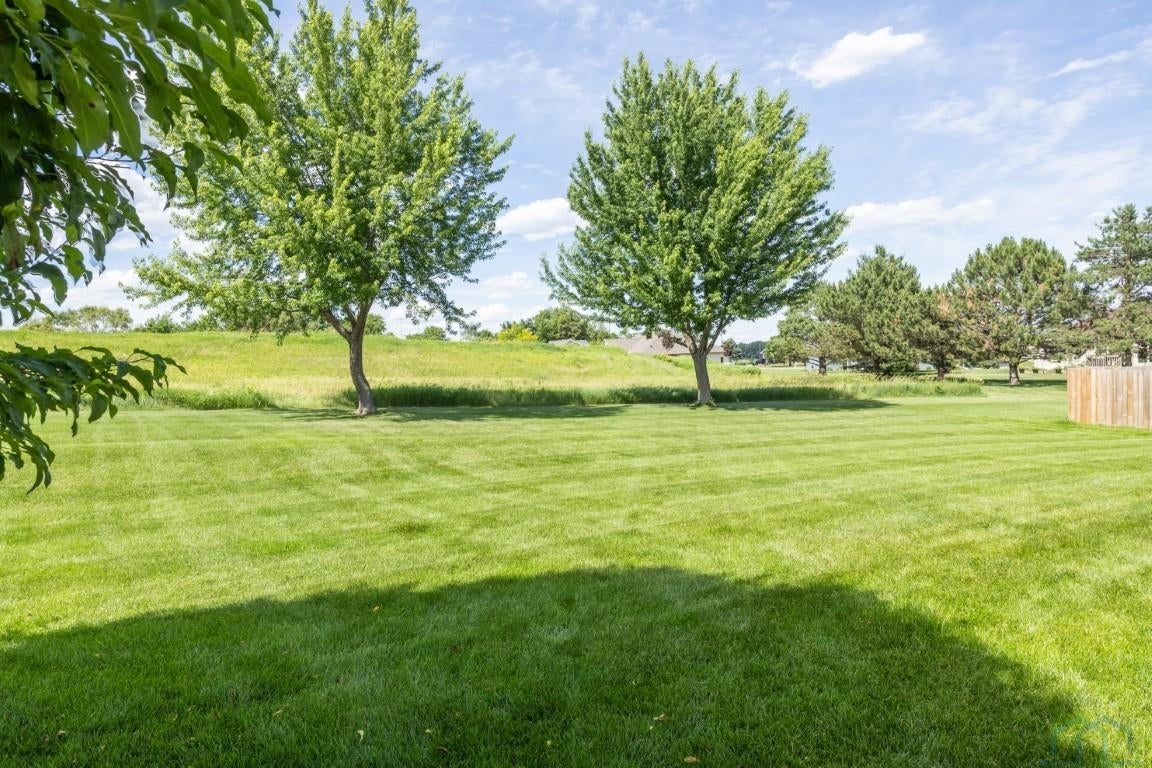 Nestled along the 7th green of the Hinton Golf Course in Hinton,Iowa t – image 36