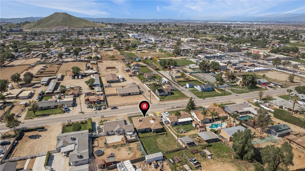 3757 3757 Corona, Norco, California, 92860, USA, 4 Bedrooms Bedrooms, ,2 BathroomsBathrooms,Residential,For Sale,3757 Corona,IG26015572