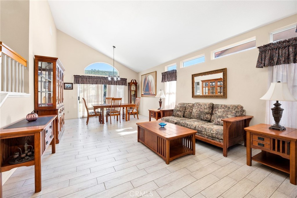 25300 25300 Corte Sombrero, Murrieta, California, 92563, USA, 4 Bedrooms Bedrooms, ,3 BathroomsBathrooms,Residential,For Sale,25300 Corte Sombrero,60e58890-9b5d-40d9-ac88-ac6646