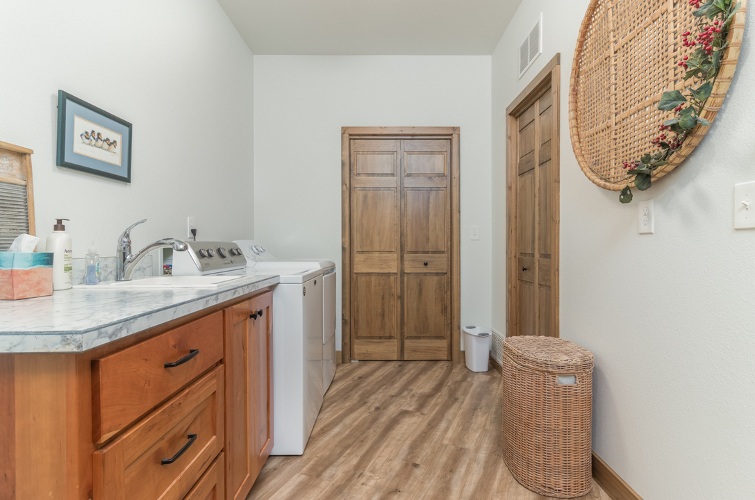 427 427 Wood Duck Lane, Bonners Ferry, Idaho, 83805, USA, 3 Bedrooms Bedrooms, ,2 BathroomsBathrooms,Residential,For Sale,427 Wood Duck Lane,cc178308-f014-4d2e-ac5a-8c284a