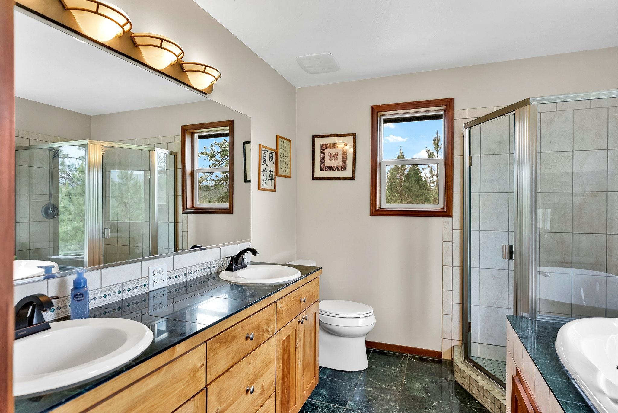 6533 6533 D Lois Way, Nine Mile Falls, Washington, 99026, USA, 4 Bedrooms Bedrooms, ,3 BathroomsBathrooms,Residential,For Sale,6533 D Lois Way,202518139