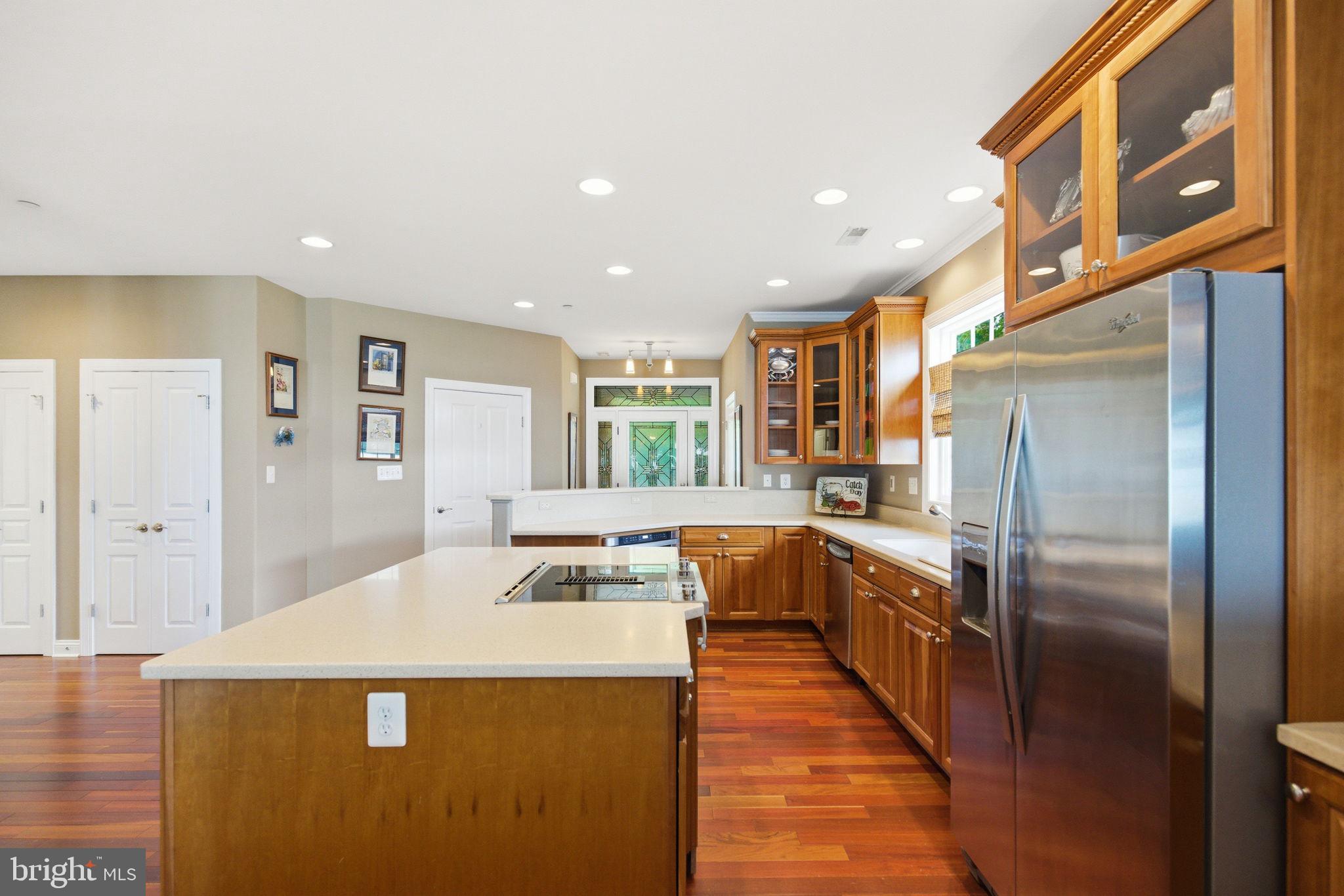 Enjoy effortless waterfront living in Southern Maryland from this prem – image 46