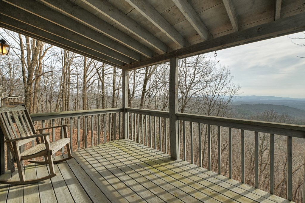 Spectacular “Top of the Mountain” Long-Range Views showcases Several M – image 100