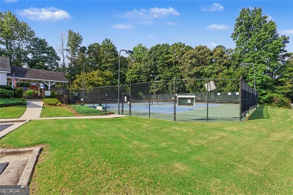Welcome to this stunning home in beautiful Grayson, Georgia. Professio – image 70