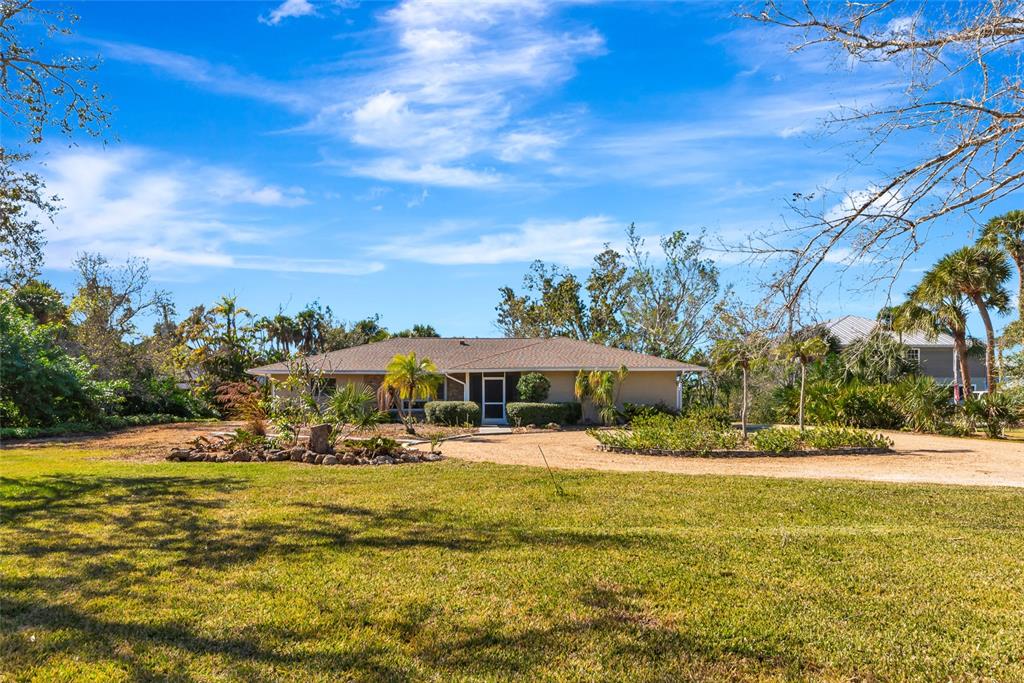 950 950 Oxford Drive, Englewood, Florida, 34223, USA, 3 Bedrooms Bedrooms, ,2 BathroomsBathrooms,Residential,For Sale,950 Oxford Drive,N6142928