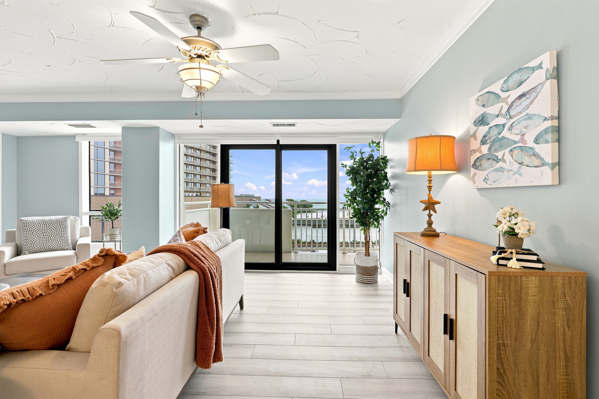 4004 4004 Atlantic Ave Unit 309, Virginia Beach, Virginia, 23451, USA, 2 Bedrooms Bedrooms, ,2 BathroomsBathrooms,Residential,For Sale,4004 Atlantic Ave Unit 309,10633444
