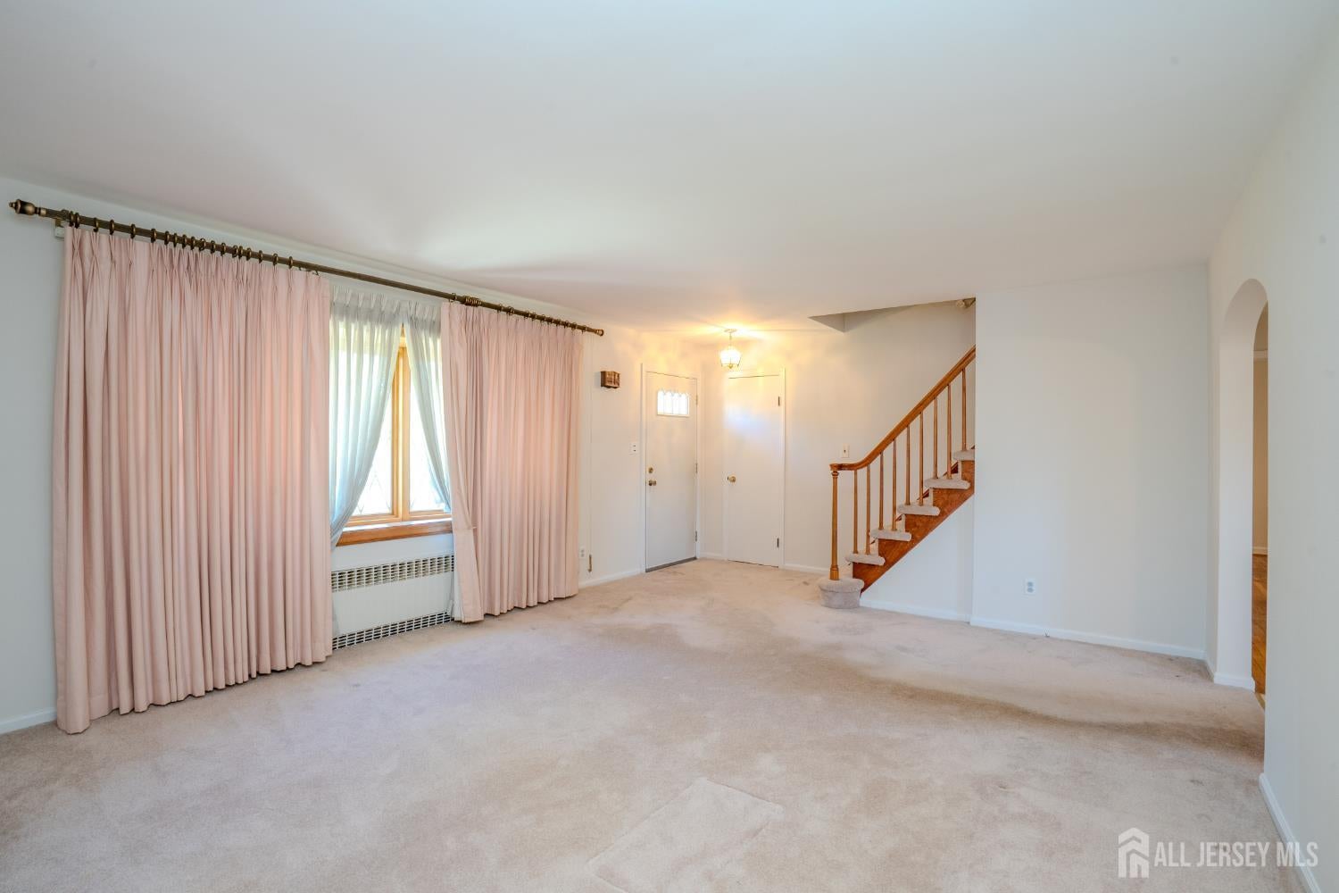 Welcome to 504 Plainfield Avenue, a charming Cape Cod home designed fo – image 3