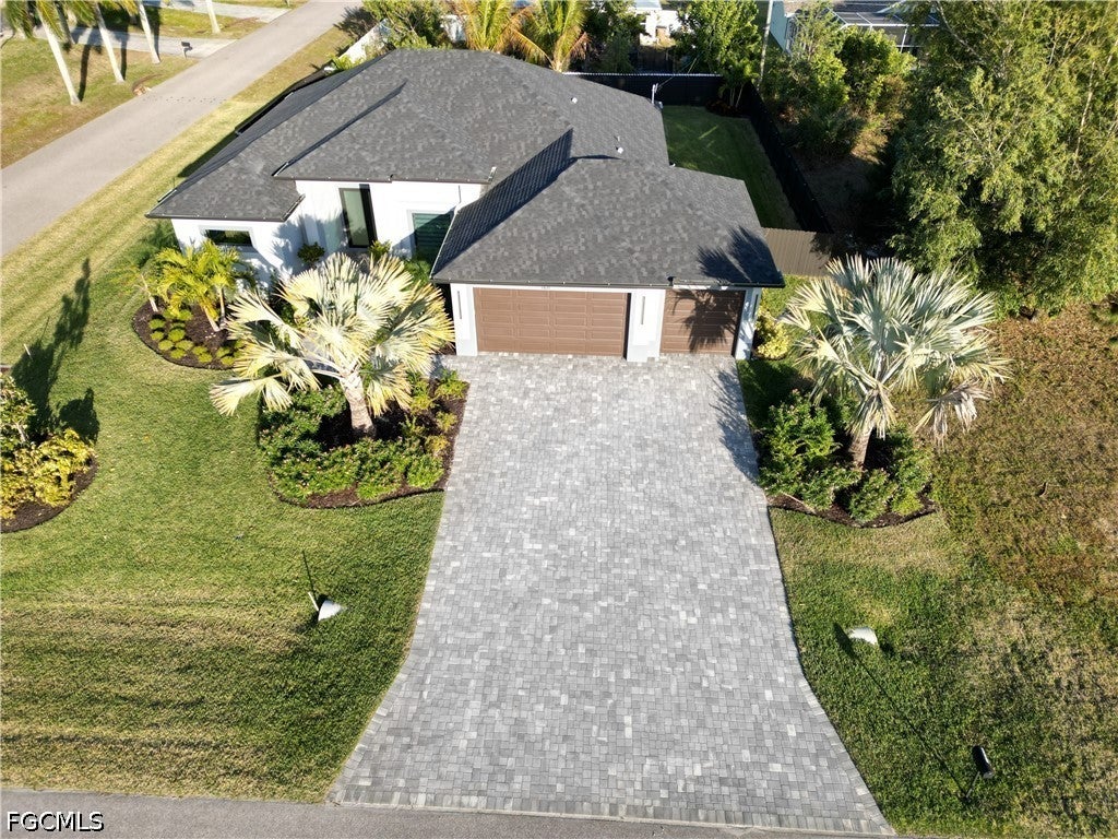 Welcome to this exceptional new construction home offering a perfect b – image 1