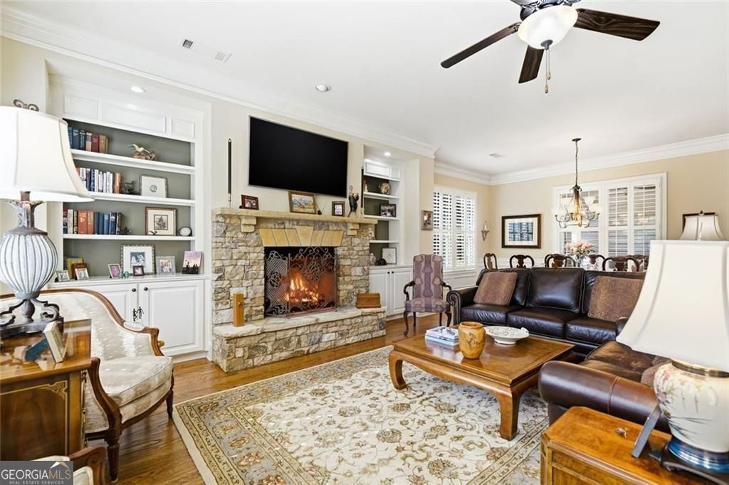 318 318 Lakeside Trace, Canton, Georgia, 30115, USA, 3 Bedrooms Bedrooms, ,4 BathroomsBathrooms,Residential,For Sale,318 Lakeside Trace,10761748