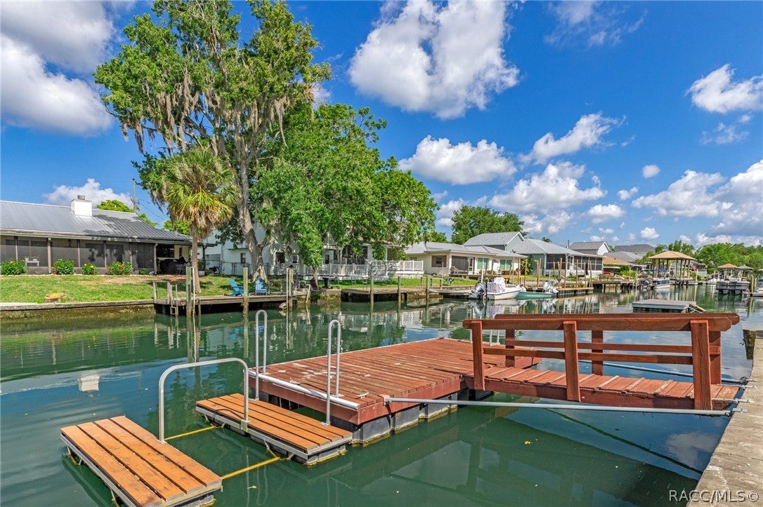 1400 1400 SE 5th Avenue, Crystal River, Florida, 34429, USA, 3 Bedrooms Bedrooms, ,2 BathroomsBathrooms,Residential,For Sale,1400 SE 5th Avenue,852812