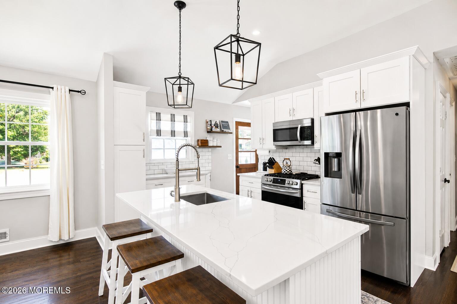 Dont miss this charming home situated on an oversized 145 x 147 lot in – image 15