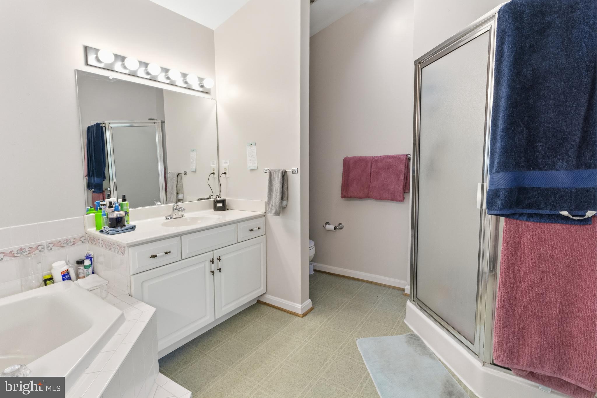 Look for our OPEN HOUSE this Saturday 12-3 PM.This well established be – image 21