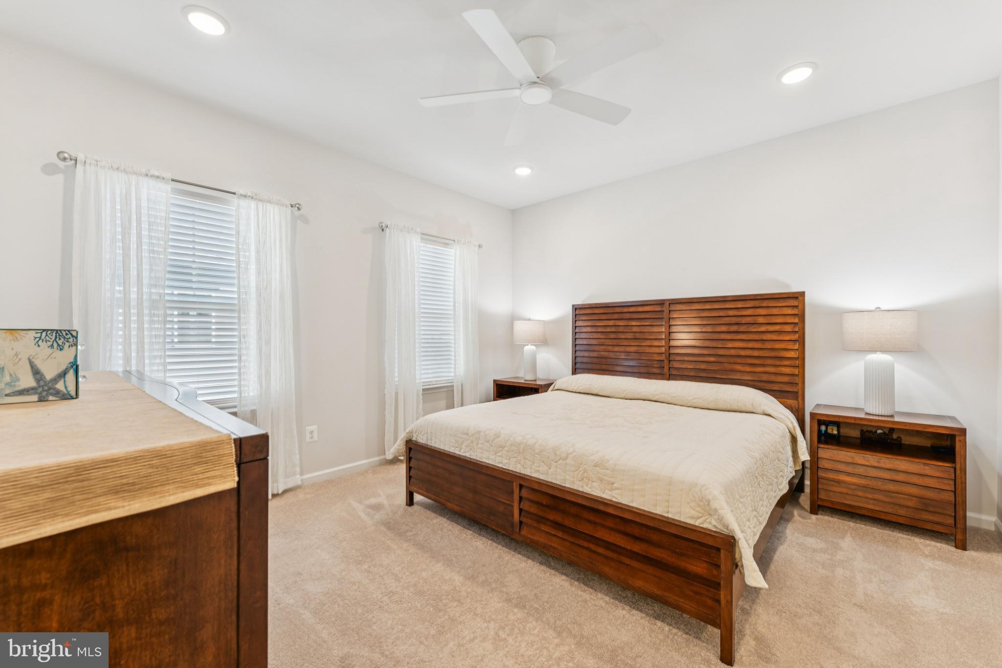 6025 6025 Soho Way, Hyattsville, Maryland, 20782, USA, 4 Bedrooms Bedrooms, ,4 BathroomsBathrooms,Residential,For Sale,6025 Soho Way,MDPG2213800