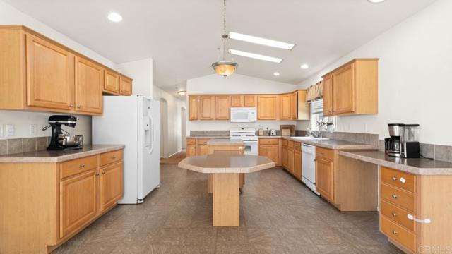 18453 18453 Ramona View Dr, Ramona, California, 92065, USA, 3 Bedrooms Bedrooms, ,2 BathroomsBathrooms,Residential,For Sale,18453 Ramona View Dr,PTP2604037