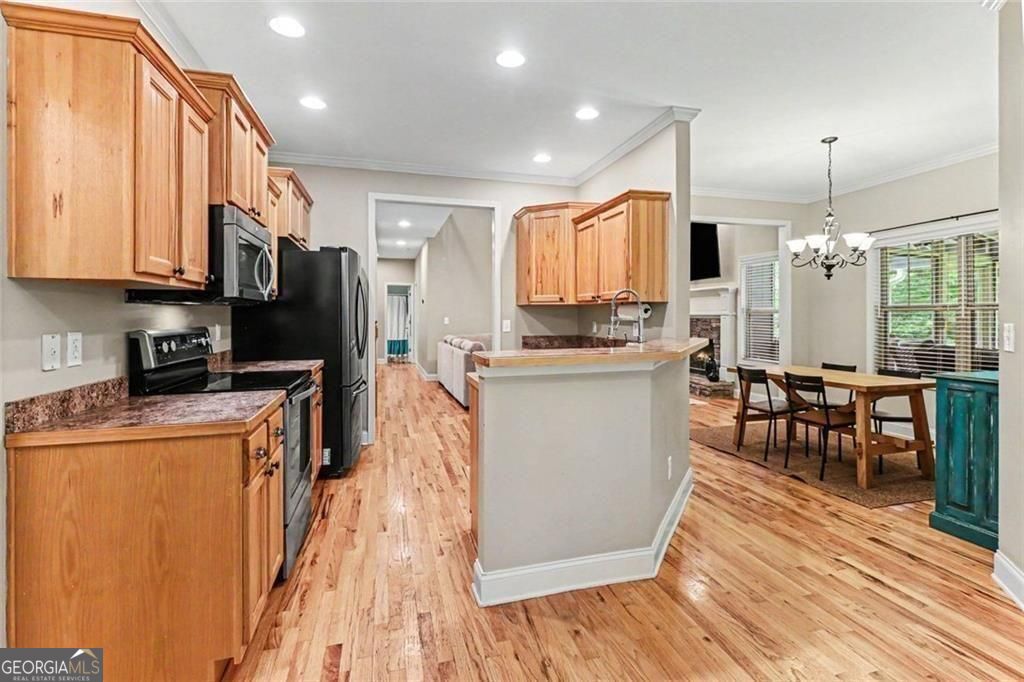 PRICE IMPROVEMENT! Special financing and grant available for this prop – image 7