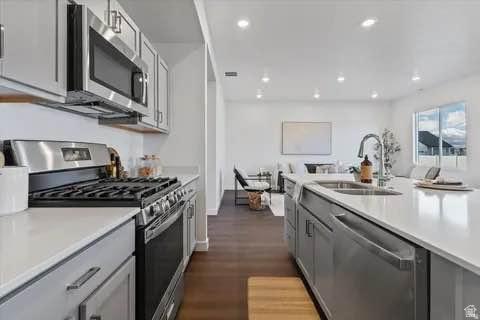 Dont miss this opportunity to own a newer 5-bedroom, 3-bath home in Ea – image 7
