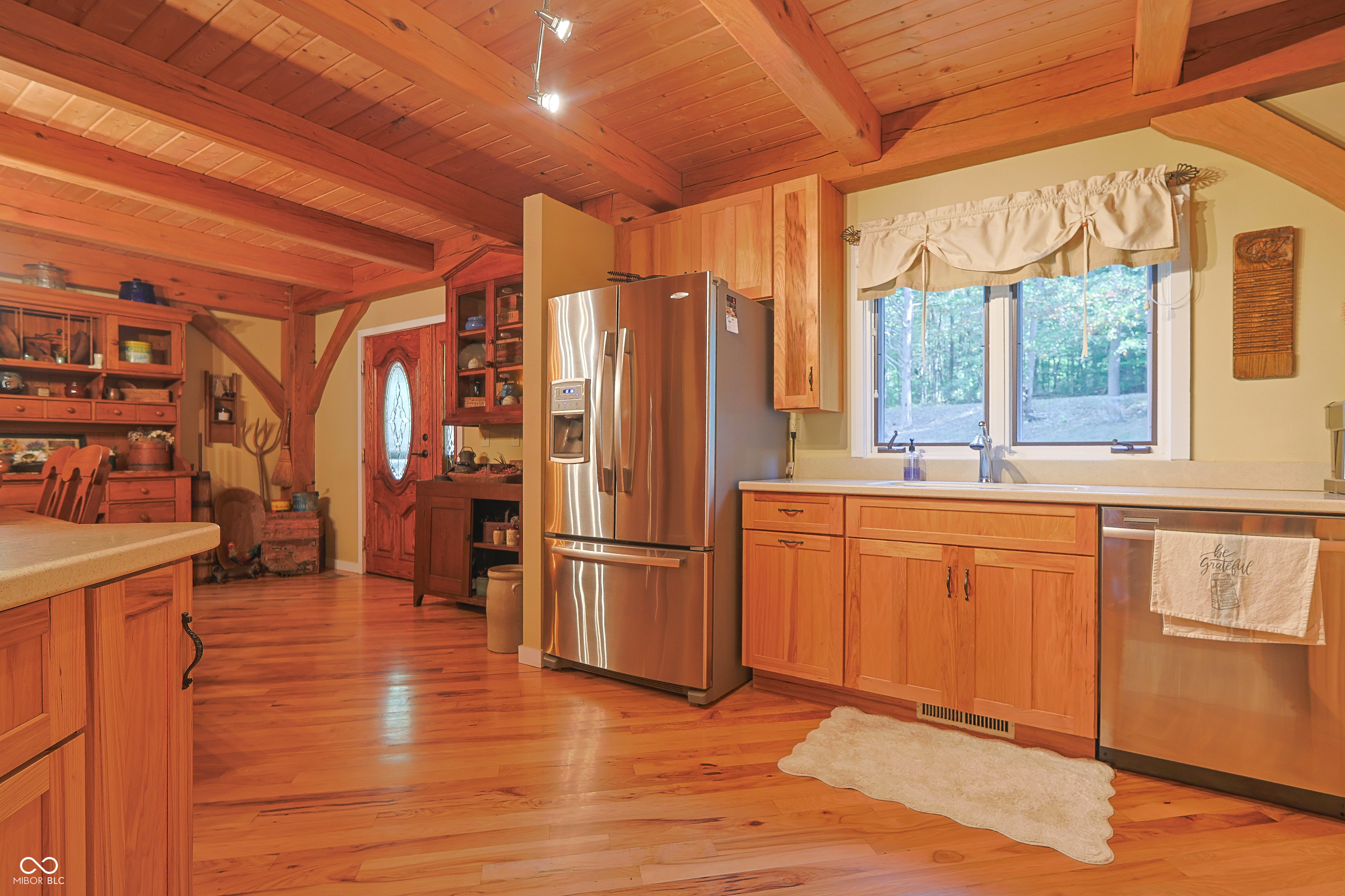 Custom red oak timber-frame home with Lake Monroe views, located in Sa – image 26