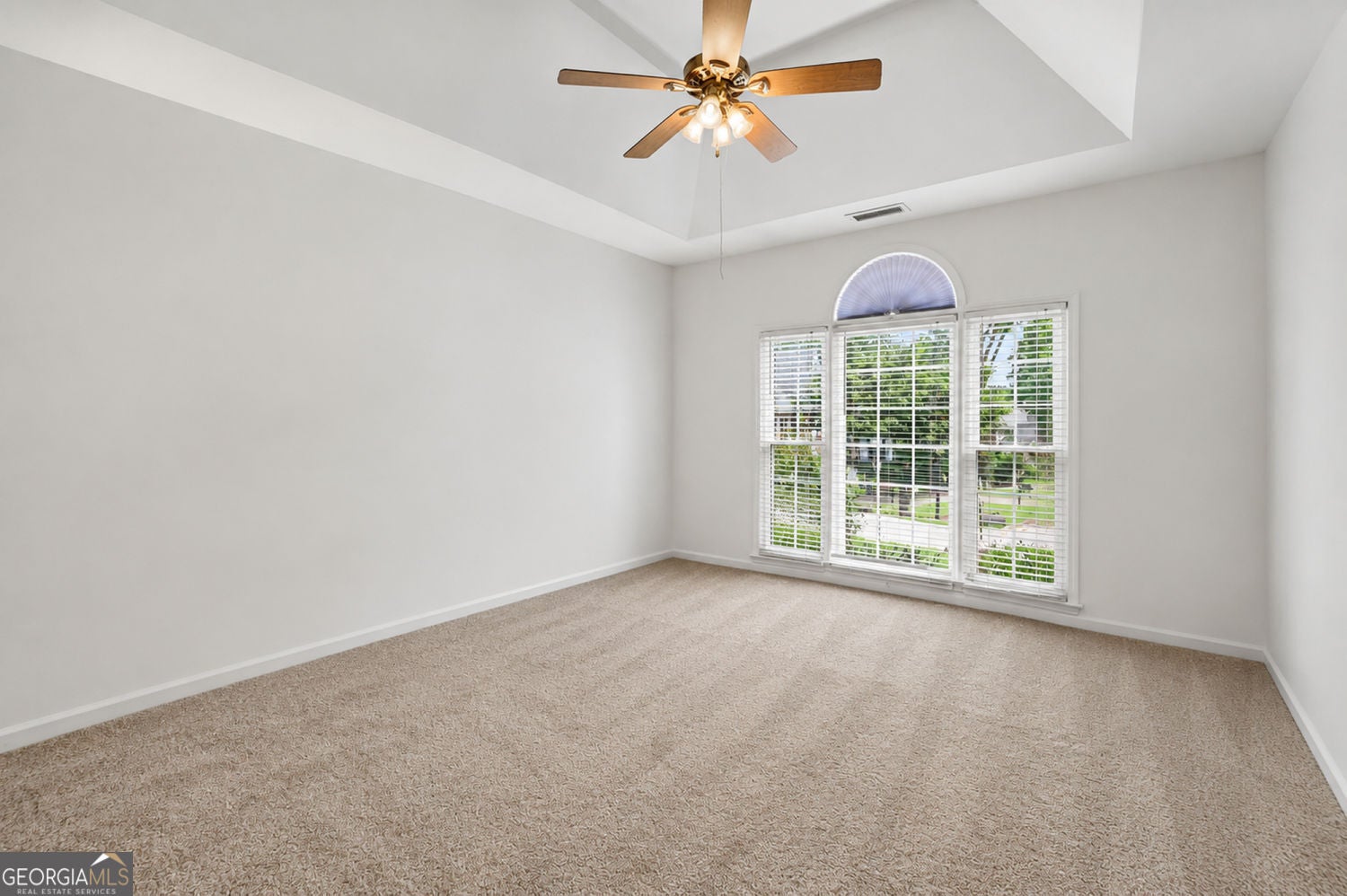 Buy This Home & We Will Buy Yours! Lease Purchase Oppurtunity Availabl – image 13