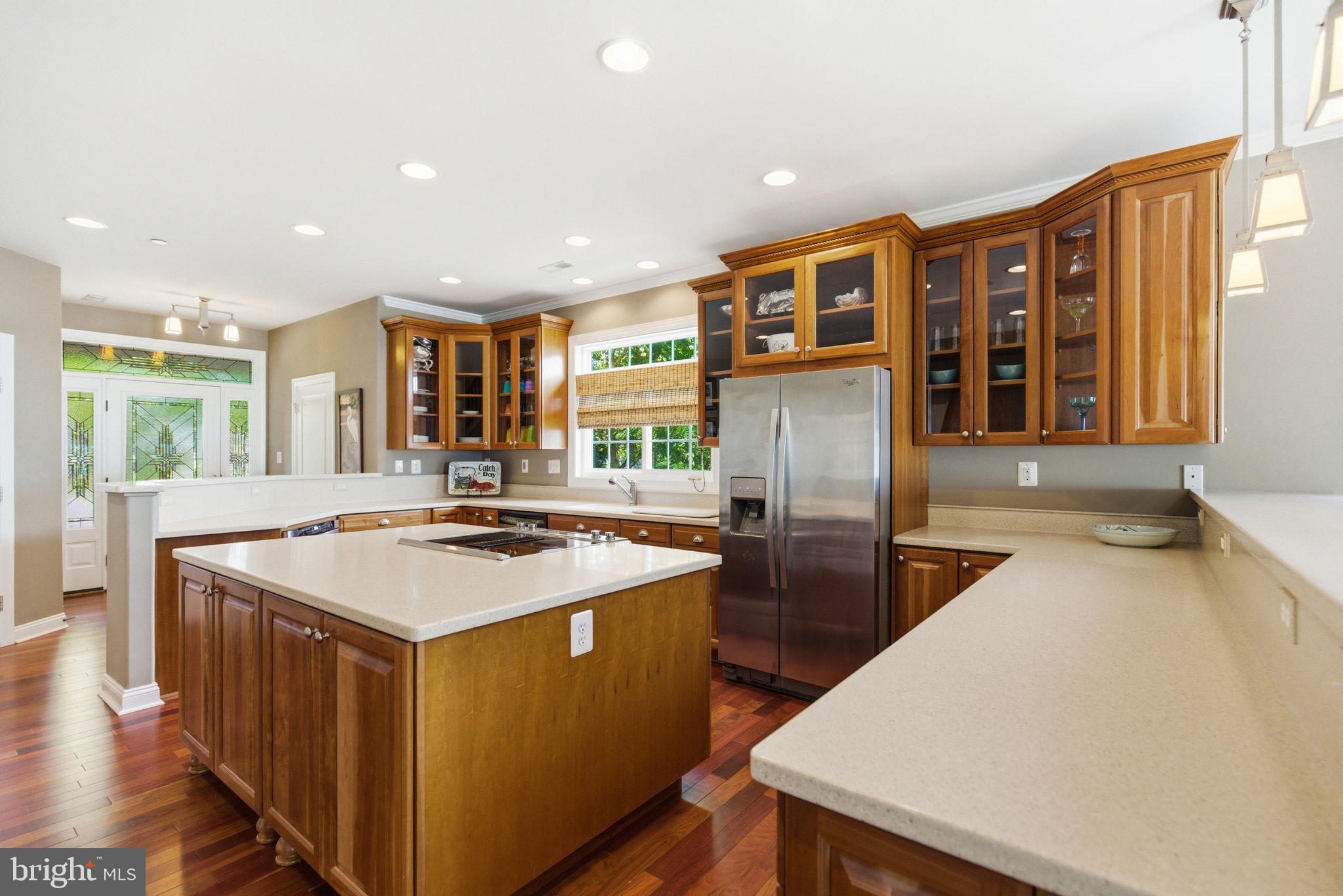 Enjoy effortless waterfront living in Southern Maryland from this prem – image 44
