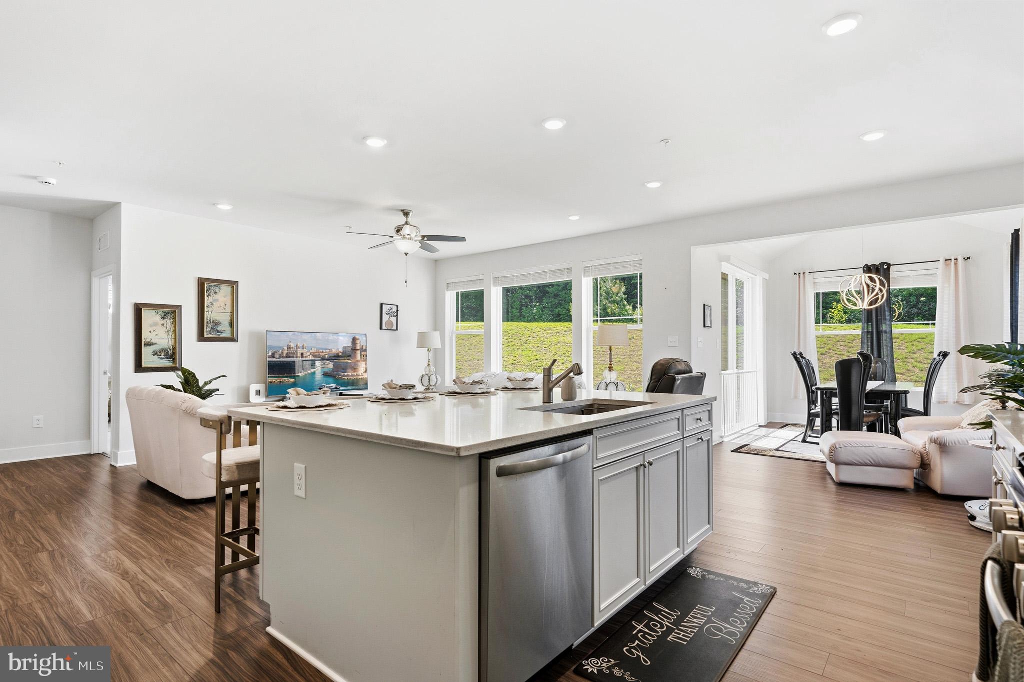 HOME SWEET HOME! Like new beauty situated on a corner lot, in sought – image 16