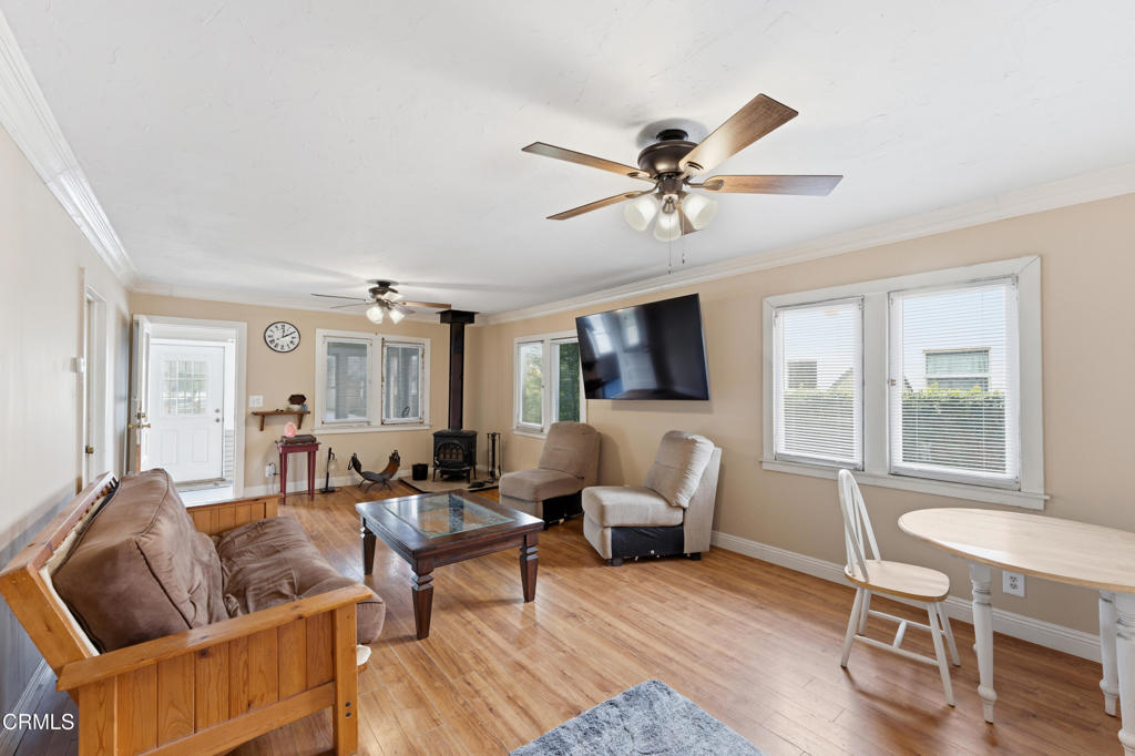 1813 1813 Ocean Avenue, Ventura, California, 93001, USA, 3 Bedrooms Bedrooms, ,1 BathroomBathrooms,Residential,For Sale,1813 Ocean Avenue,V1-35695