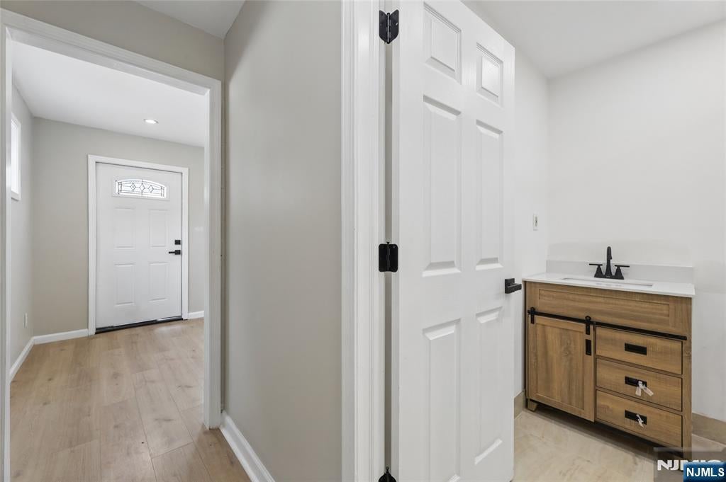478 478 Riverside Terrace, Rutherford, New Jersey, 07070, USA, 4 Bedrooms Bedrooms, ,2 BathroomsBathrooms,Residential,For Sale,478 Riverside Terrace,70a6501e-e6ff-4e27-9a4a-d2de66