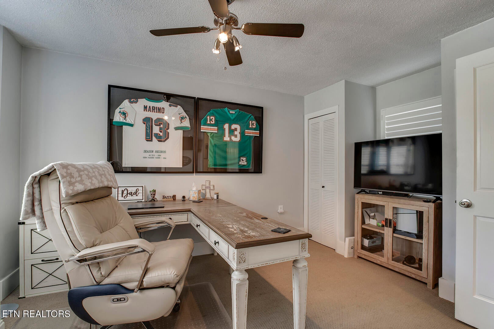 Are you looking for an adorable home with character, comfort, and styl – image 16