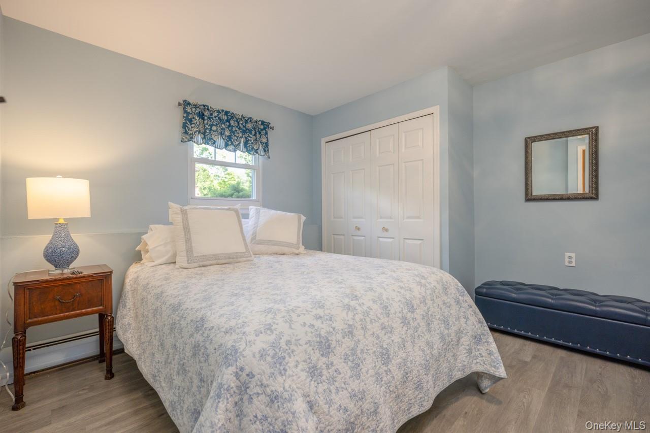 First Time on the Market! Nestled on a quiet double-ended cul-de-sac i – image 20