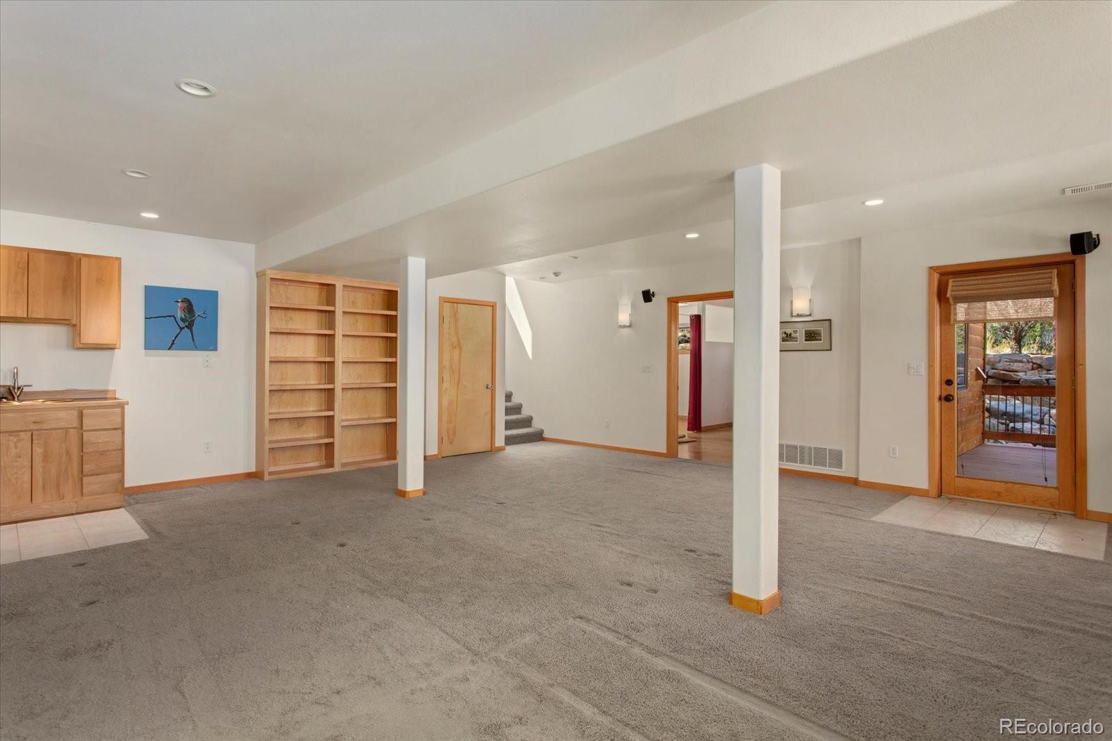 Mountain Contemporary Living with Big Views in Cherokee Heights. Set o – image 32