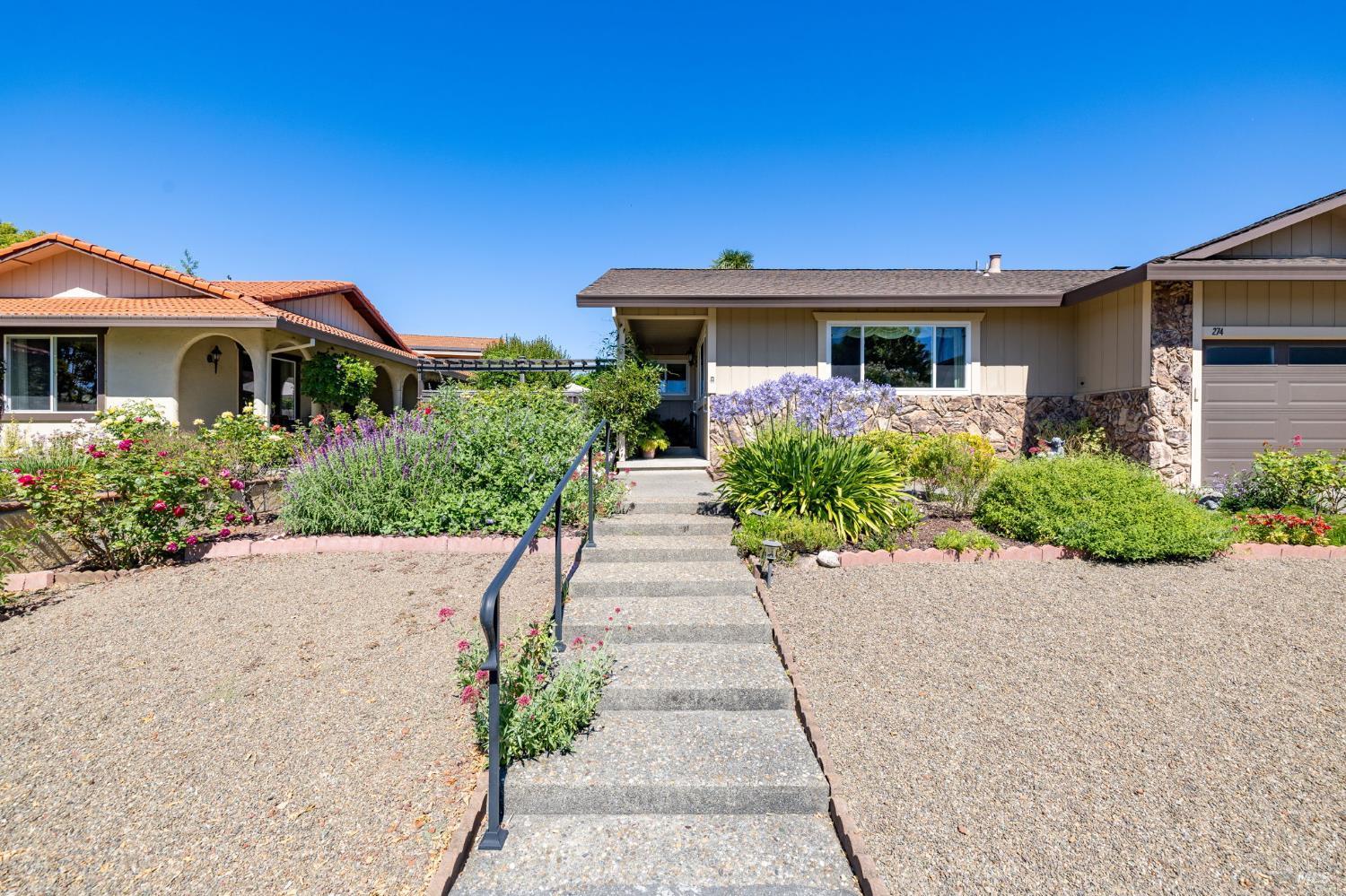 Welcome to 274 Beech Avenue, a beautifully maintained single-story hom – image 2