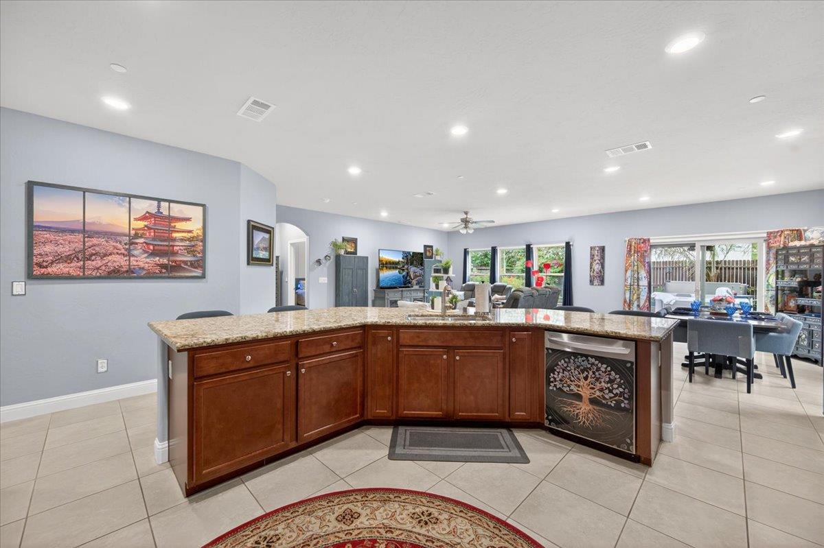 6189 6189 E Farrin Avenue, Fresno, California, 93727, USA, 4 Bedrooms Bedrooms, ,3 BathroomsBathrooms,Residential,For Sale,6189 E Farrin Avenue,5803862b-2863-4d61-8307-cee7be