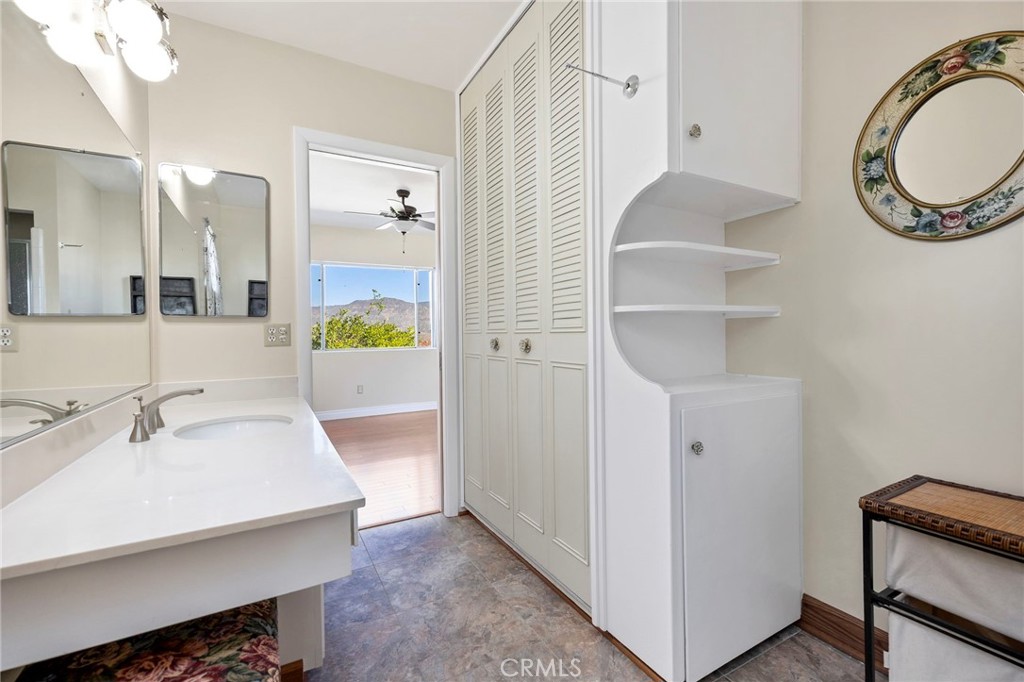 READY FOR A POOL HOME WITH STUNNING VIEWS?! Welcome to 26320 Rim Road, – image 15