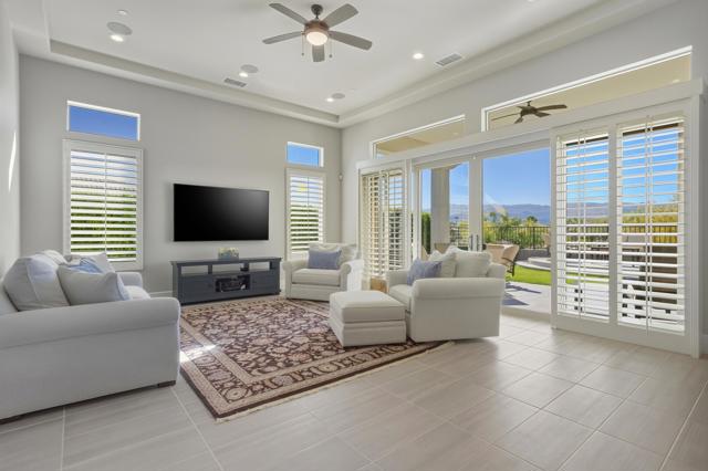 WOW, Incredible Price Reduction!! Impeccably Upgraded Desert Retreat - – image 4