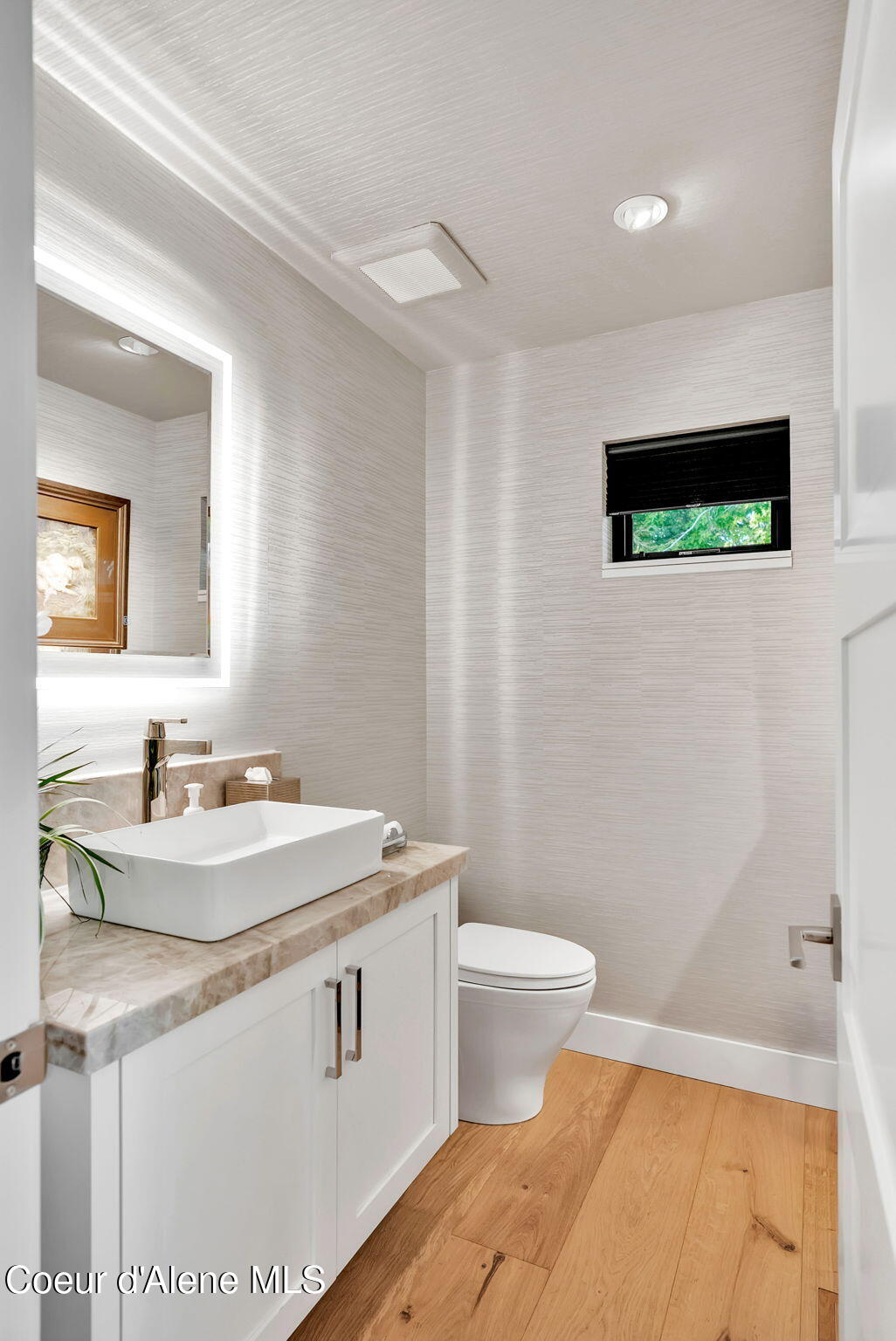 Lake front property with completely reimagined home, finished in 2024 – image 16