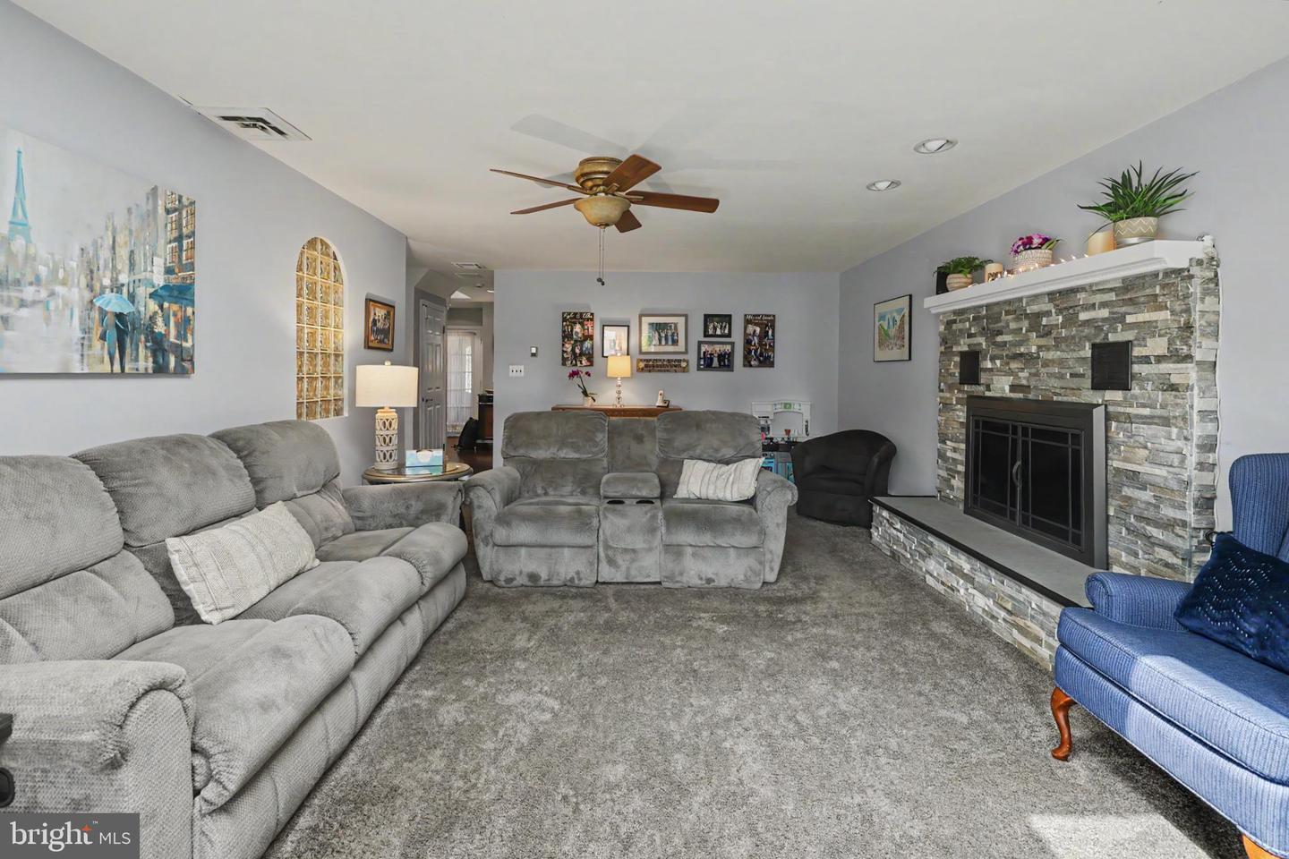 Located in the Ridley school district, dont wait to see this spacious, – image 11