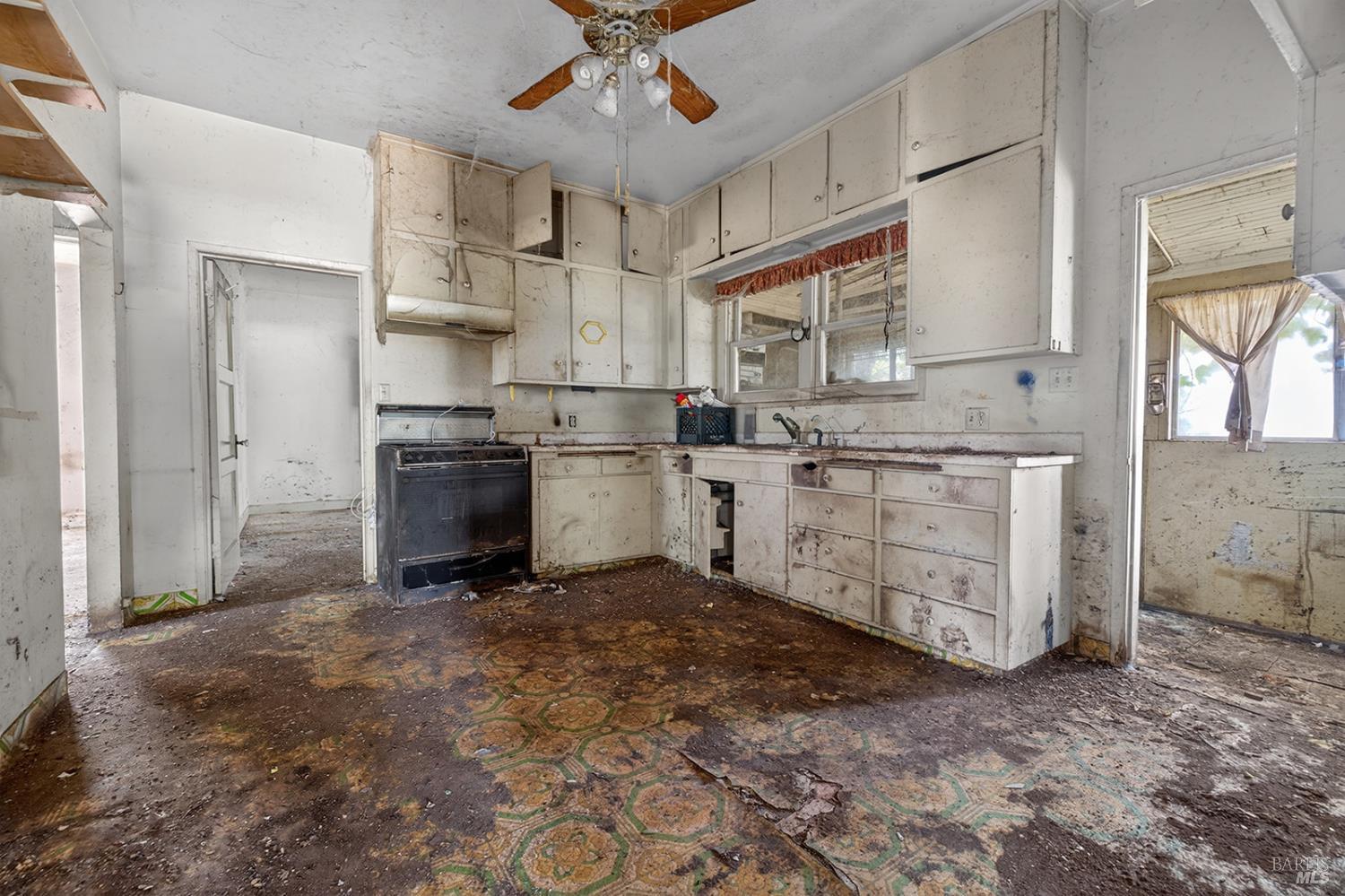 2095 2095 Goodwin Ave, Penngrove, California, 94951, USA, 2 Bedrooms Bedrooms, ,1 BathroomBathrooms,Residential,For Sale,2095 Goodwin Ave,326054176