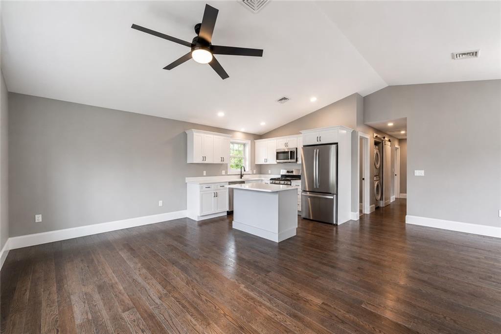 63 63 Balch St, Pawtucket, Rhode Island, 02861, USA, 5 Bedrooms Bedrooms, ,3 BathroomsBathrooms,Residential,For Sale,63 Balch St,12ce0c36-870b-4741-959b-f07586