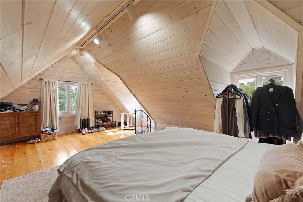 2127 2127 Kress Street, Hollywood Hills, California, 90046, USA, 4 Bedrooms Bedrooms, ,1 BathroomBathrooms,Residential,For Sale,2127 Kress Street,WS26032674