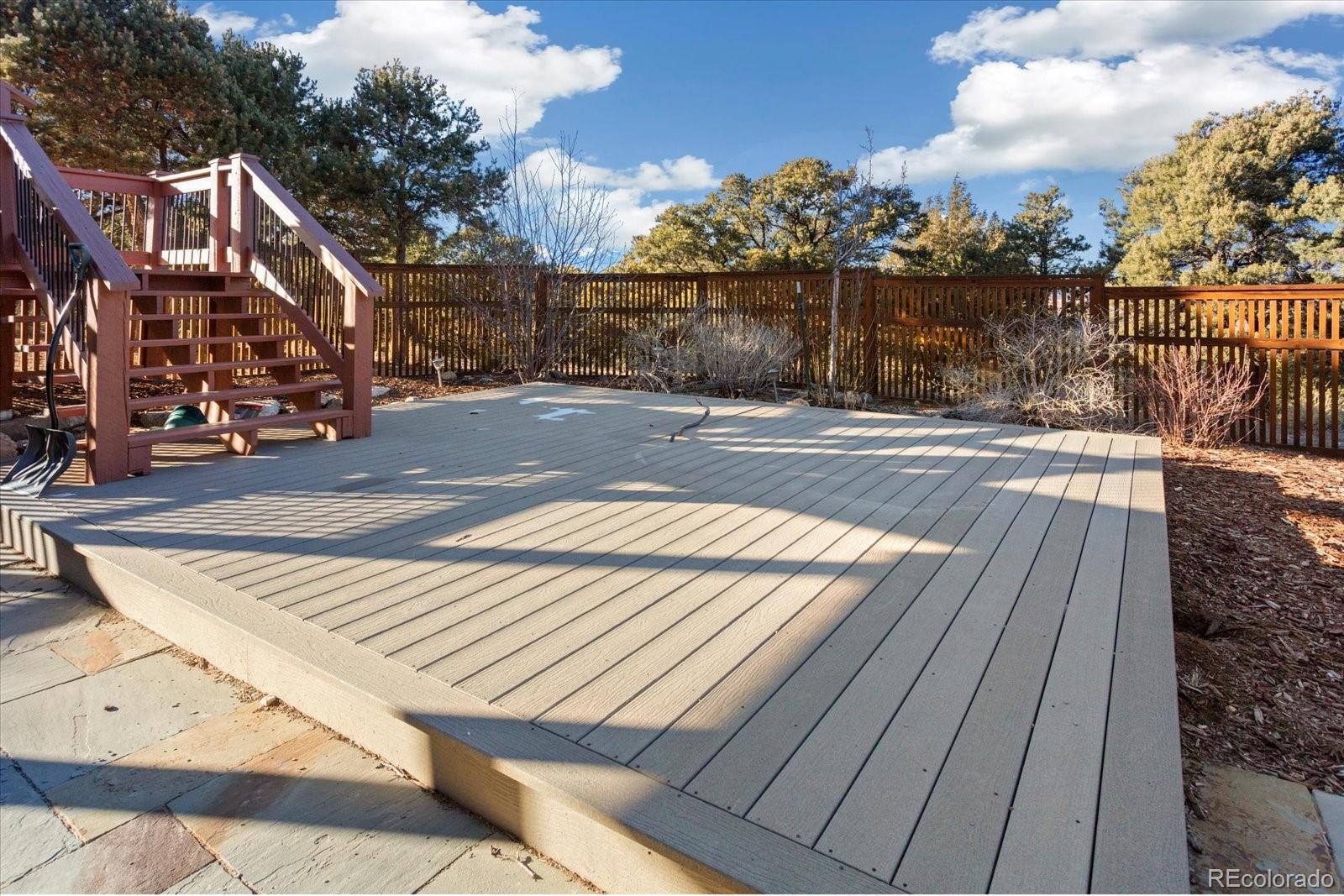 Mountain Contemporary Living with Big Views in Cherokee Heights. Set o – image 45