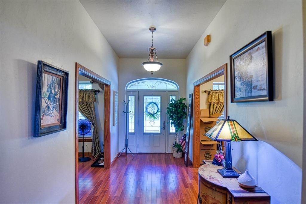 4001 4001 County Road 1520, Stratford, Oklahoma, 74872, USA, 4 Bedrooms Bedrooms, ,3 BathroomsBathrooms,Residential,For Sale,4001 County Road 1520,1235461