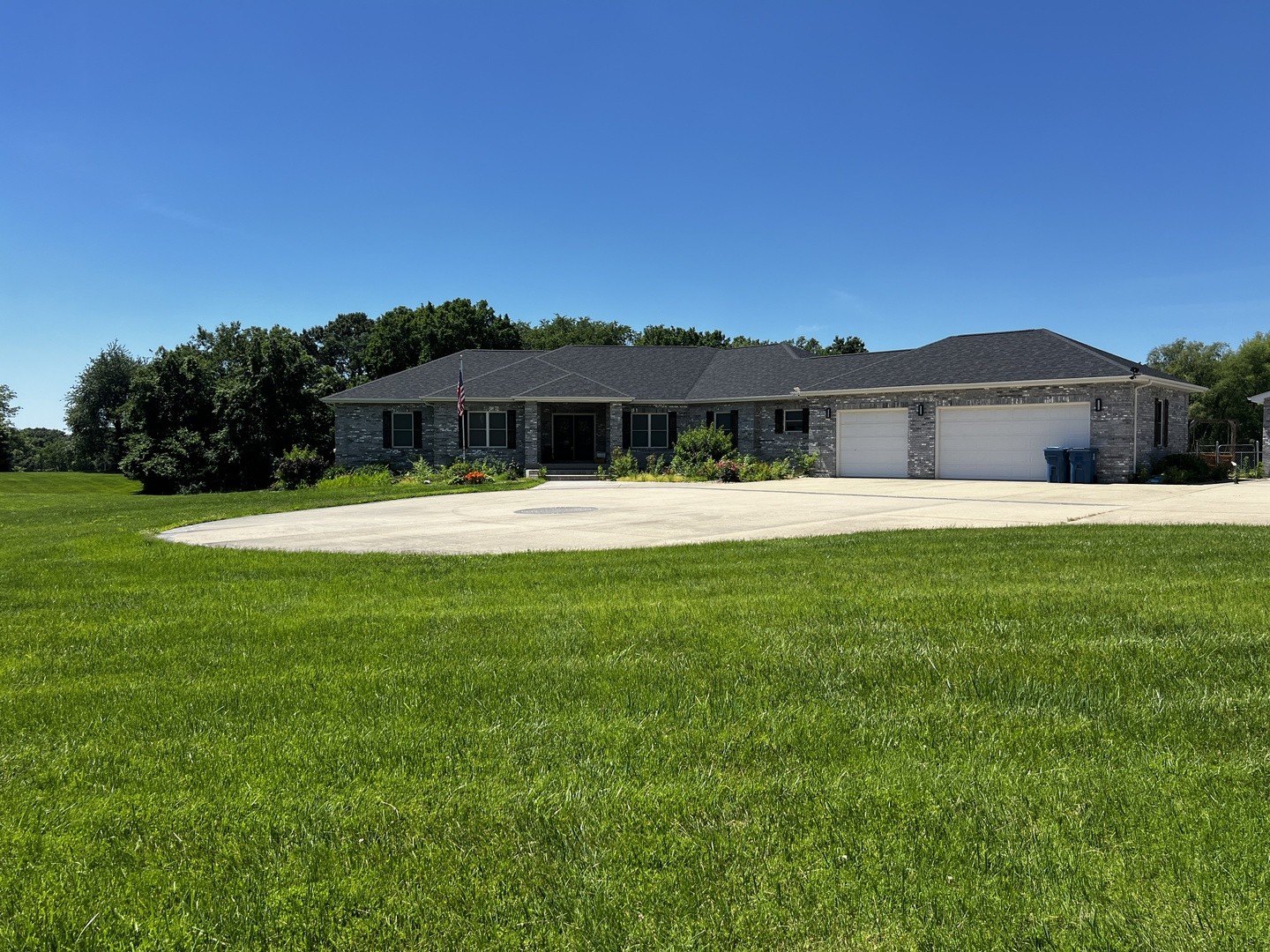 Woodlawn lane to Houston Rd. Home is on the south side of Houston – image 6