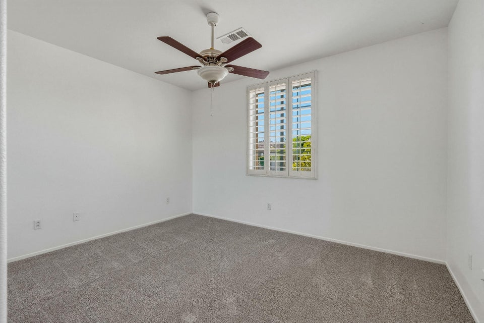 Exceptional opportunity to own a spacious 4 bedroom, 3 bath residence – image 23