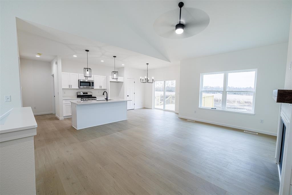 2050 2050 Arbor Ridge Way, Janesville, Wisconsin, 53548, USA, 3 Bedrooms Bedrooms, ,2 BathroomsBathrooms,Residential,For Sale,2050 Arbor Ridge Way,2016440