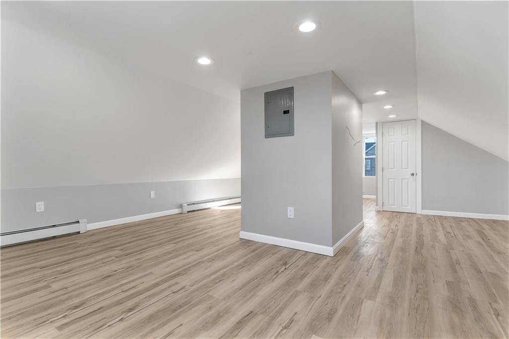 43 43 Jenkins Street, Providence, Rhode Island, 02906, USA, 3 Bedrooms Bedrooms, ,3 BathroomsBathrooms,Residential,For Sale,43 Jenkins Street,307401c6-e516-4f58-9ec1-370aa5