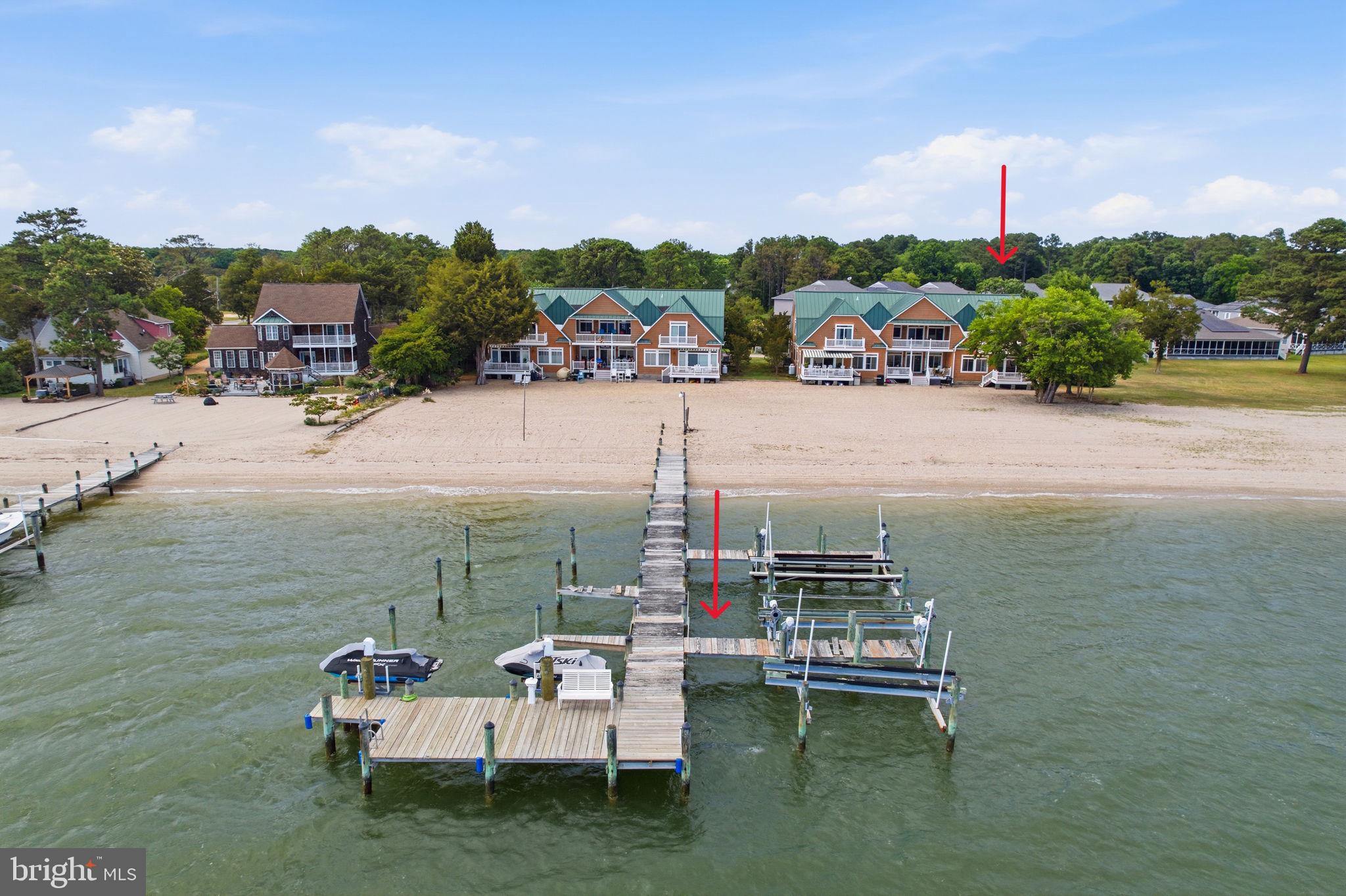 Enjoy effortless waterfront living in Southern Maryland from this prem – image 16