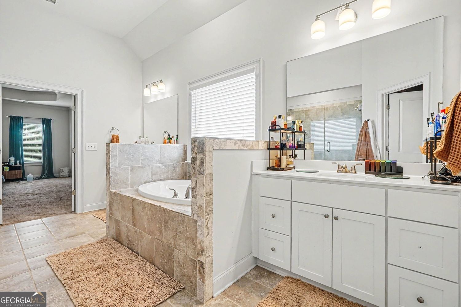 What more can you ask for in a home? VA Assumable 3.125% rate. 4-Sided – image 16