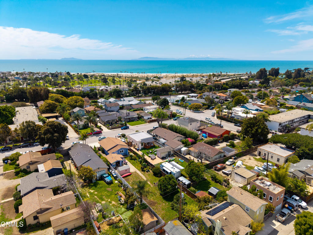 1813 1813 Ocean Avenue, Ventura, California, 93001, USA, 3 Bedrooms Bedrooms, ,1 BathroomBathrooms,Residential,For Sale,1813 Ocean Avenue,V1-35695