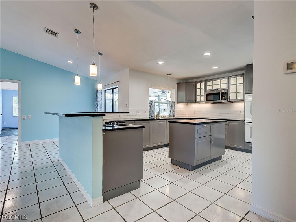 2301 2301 Via Veneto Drive, Punta Gorda, Florida, 33950, USA, 3 Bedrooms Bedrooms, ,2 BathroomsBathrooms,Residential,For Sale,2301 Via Veneto Drive,2026007615